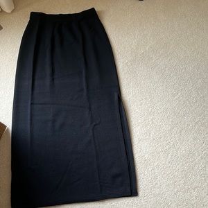 St.John knit skirt